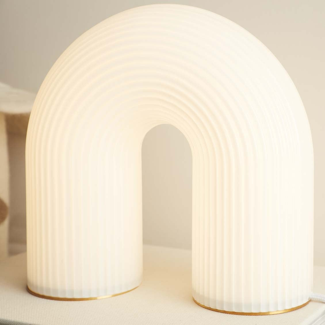 Lampe arche opale