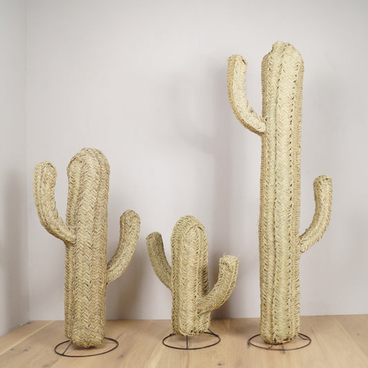 Cactus doum en paille tressée sur pied 100cm