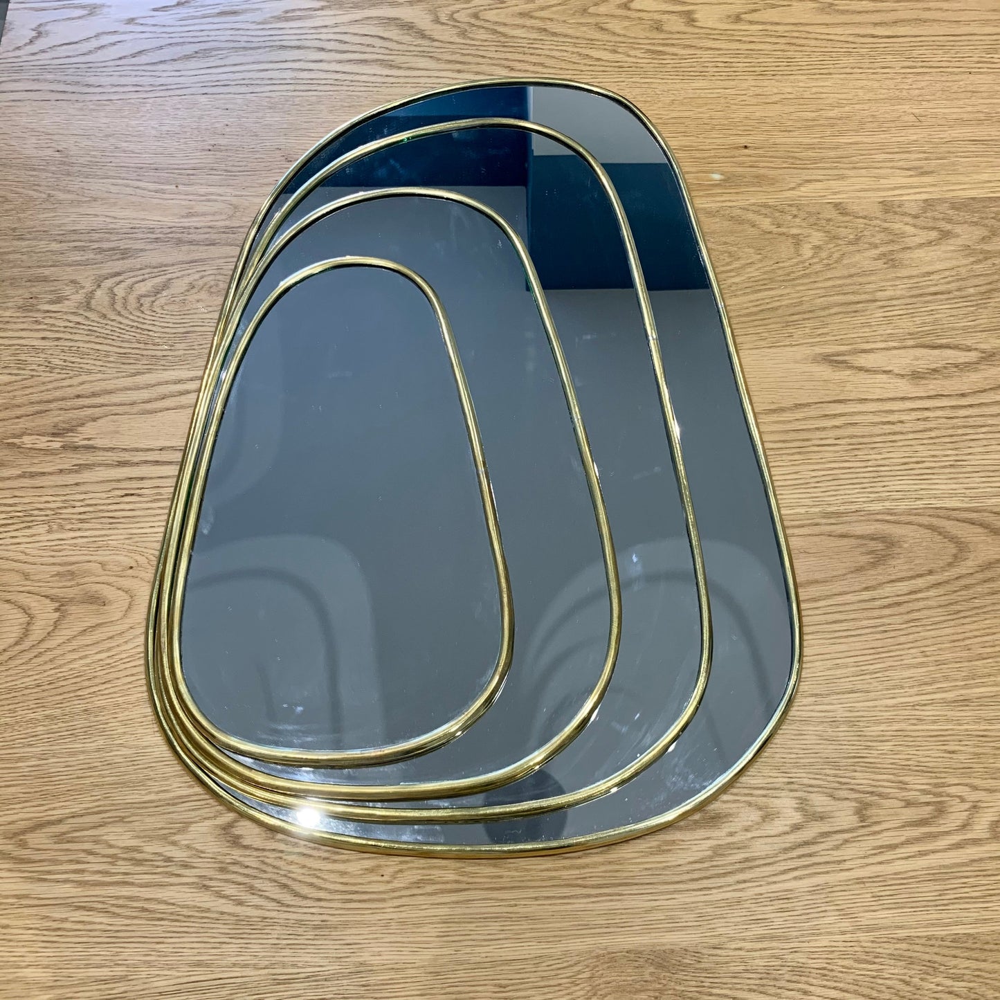 Miroir en laiton doré - oval